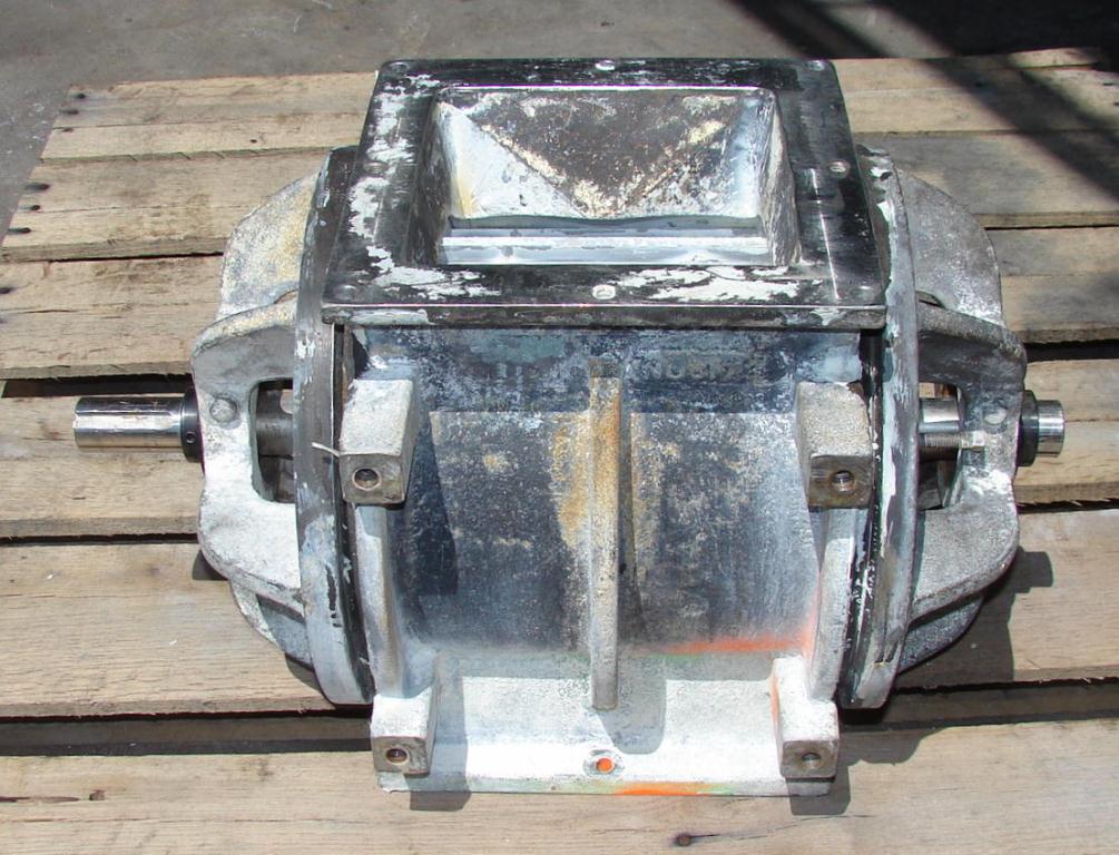 Valve 8 x 8 304 SS Sprout Waldron rotary airlock feeder model 1008 MST
