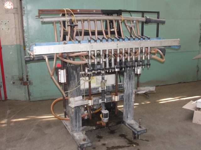 Filler 14 valve liquid pressure filler