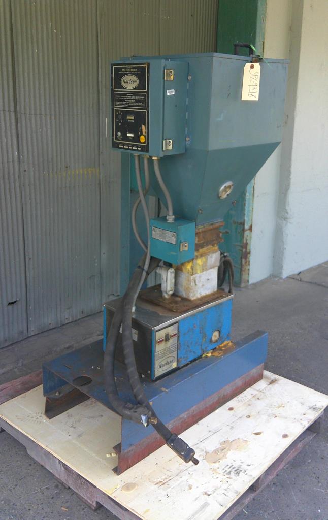 Hot Melt Dispenser Nordson hot melt glue dispenser model HM-V